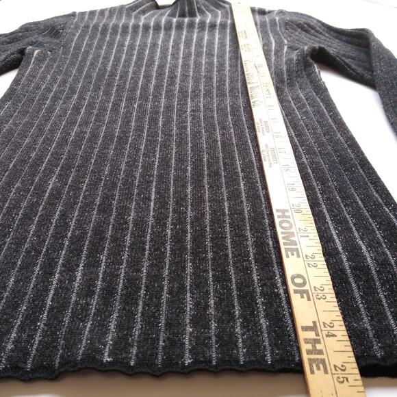 Wilfred 100% Merino Wool Mock Neck Sweater Top Womens M Gray Contemporary *Holes - Picture 7 of 12